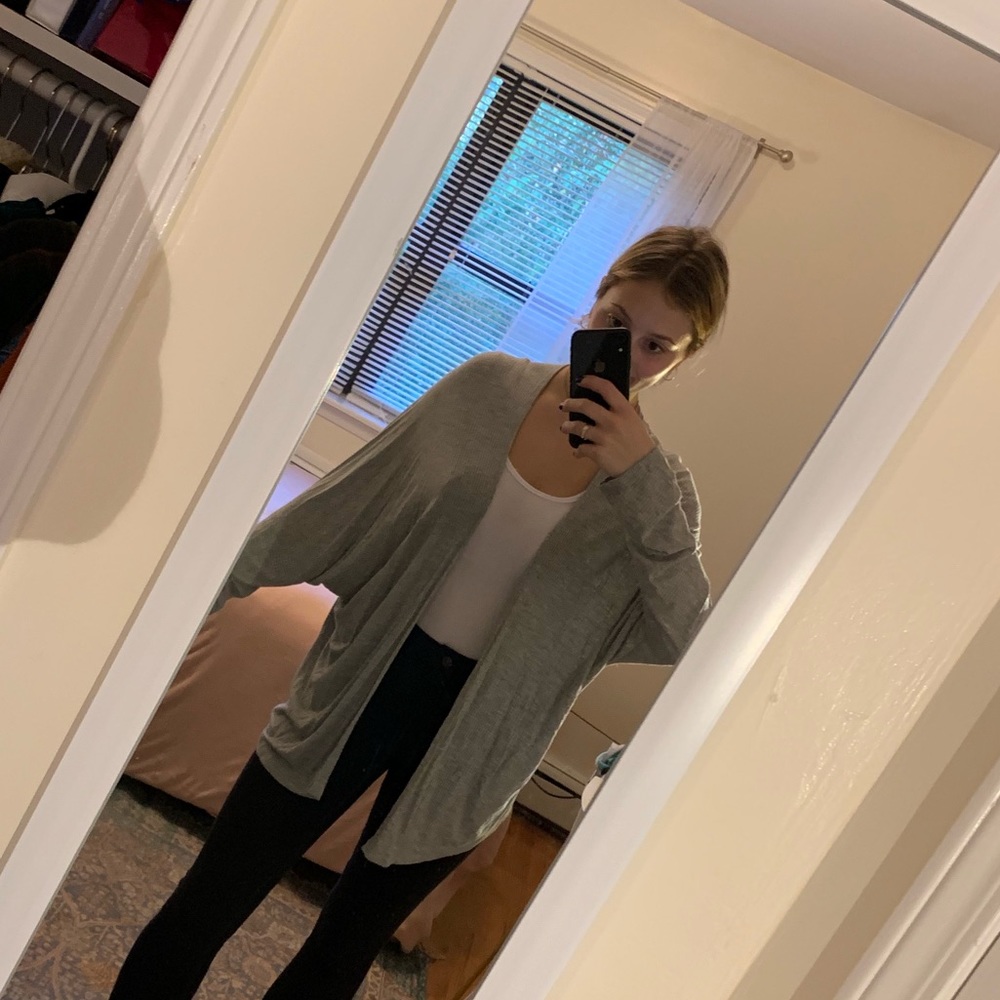 Lightweight cardigan